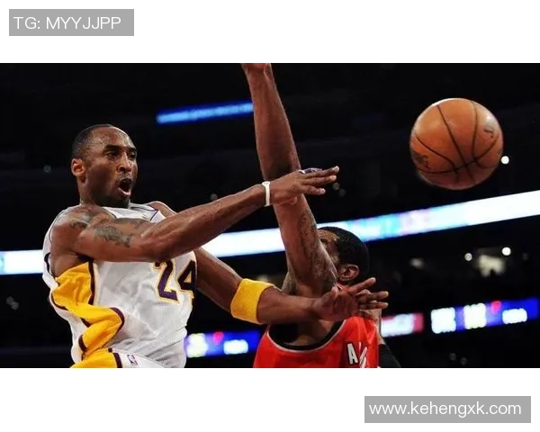 科比与阿泰精彩对决瞬间回顾动作捕捉让人热血沸腾的篮球时刻